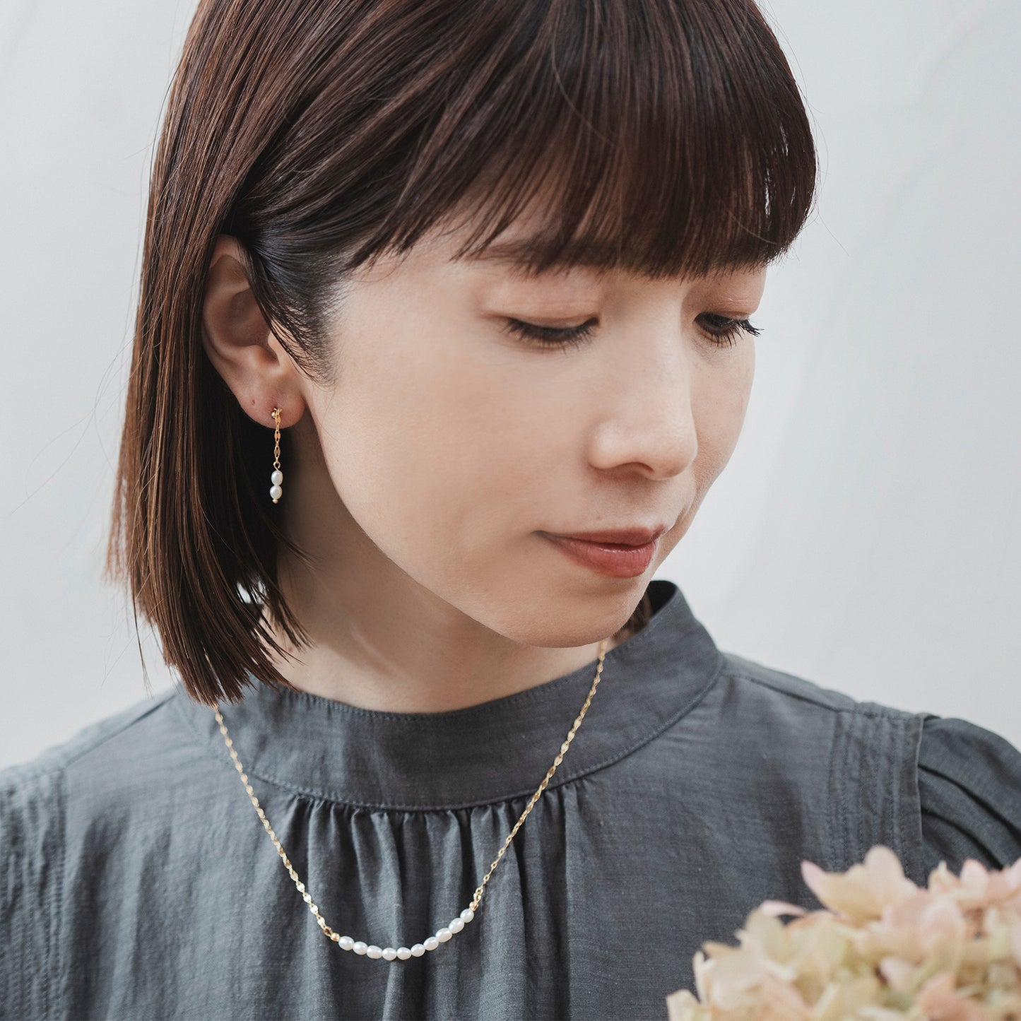 CAN132 : 淡水パール×ペタルチェーンネックレス