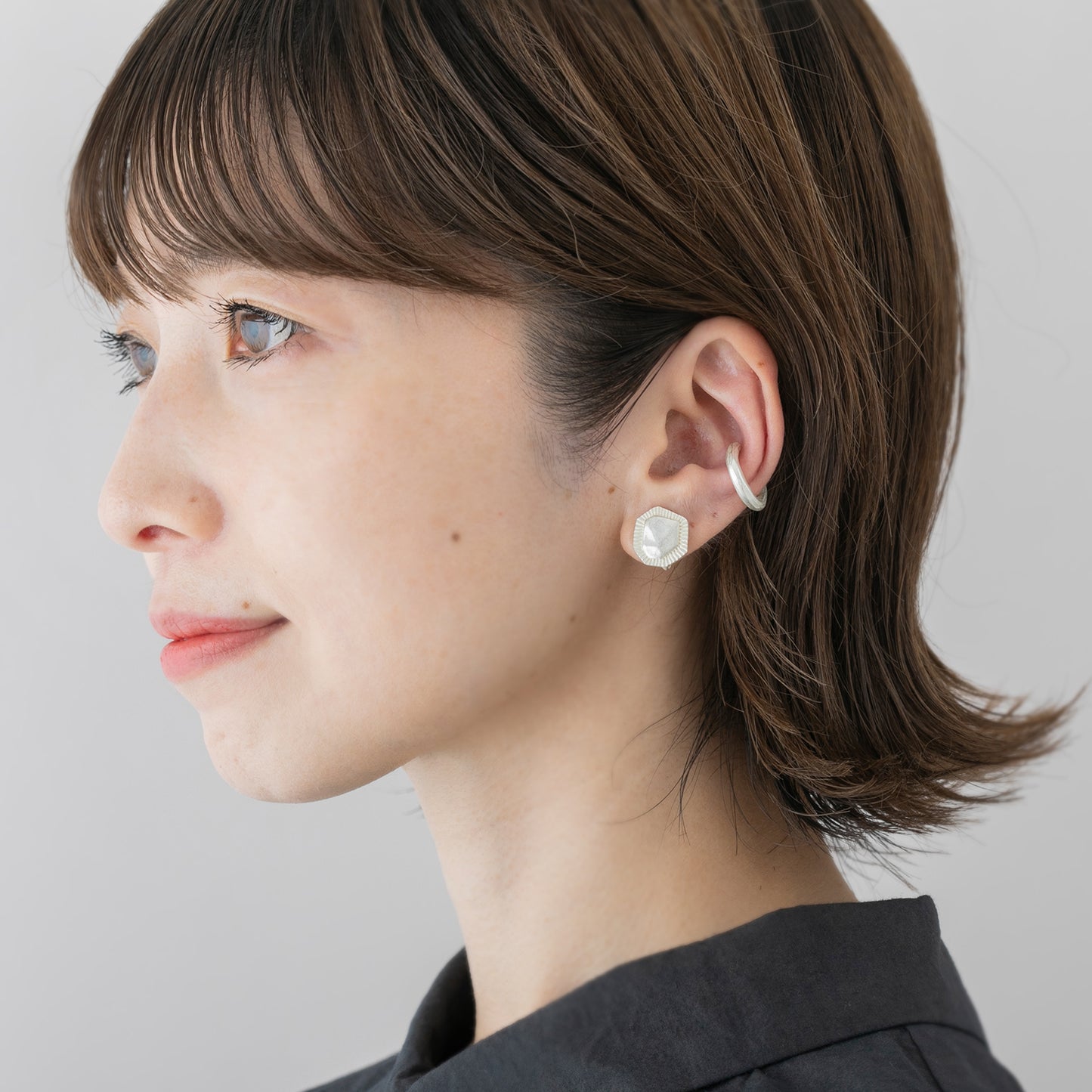 IAE088 :ツチメアラウンドハンマーイヤカフ