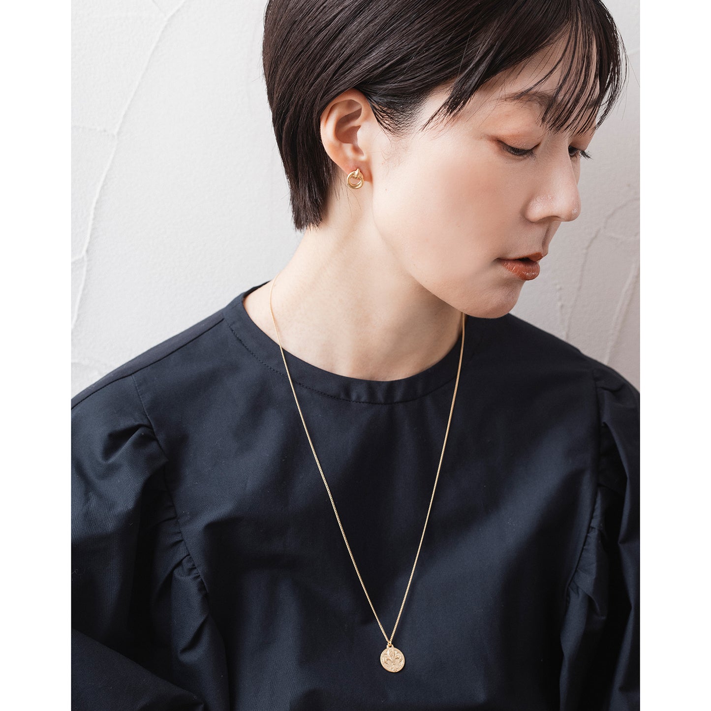 LSN076：アイリスプレートネックレス