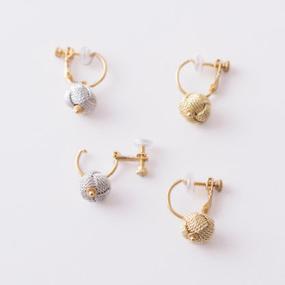 GAE101 : おだまきフープイヤリング