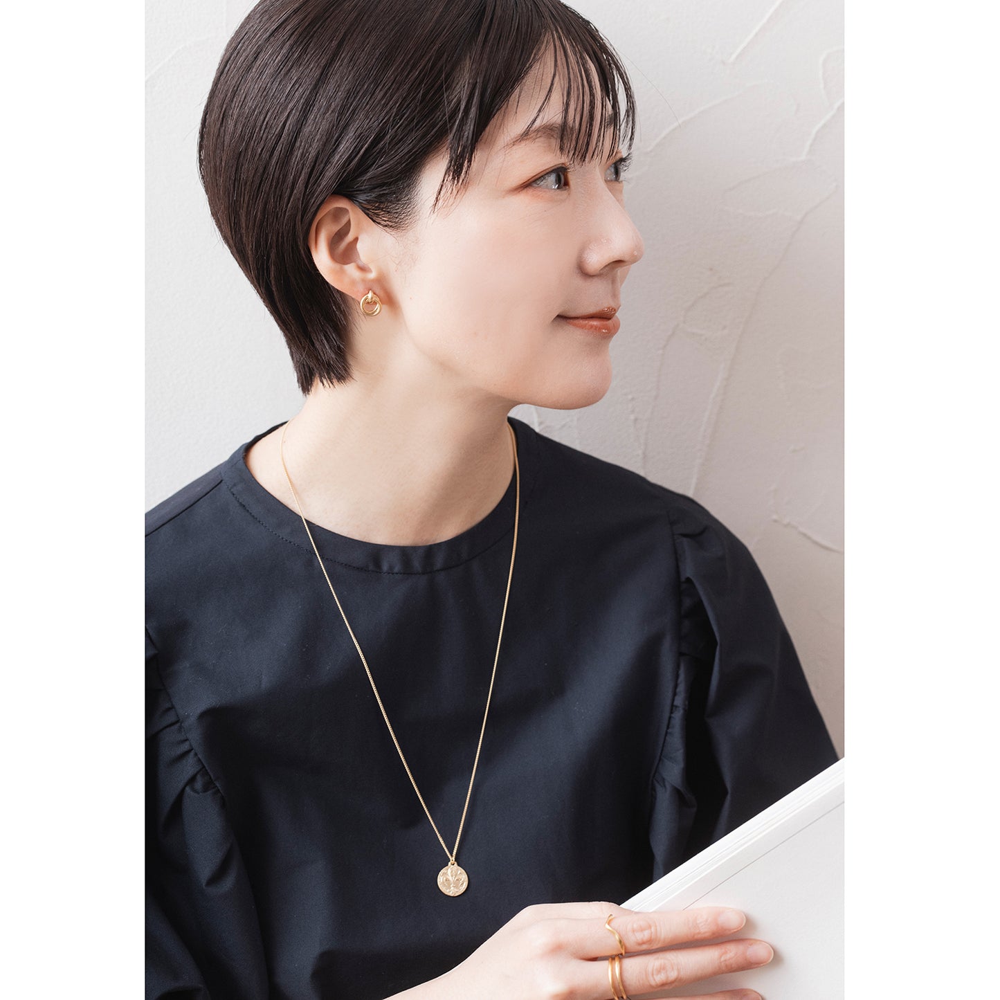 LSN076：アイリスプレートネックレス