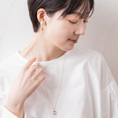 LSE141：ソリッドドームイヤリング