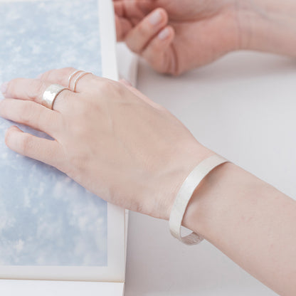 LSB048 : バックハンマーバングル