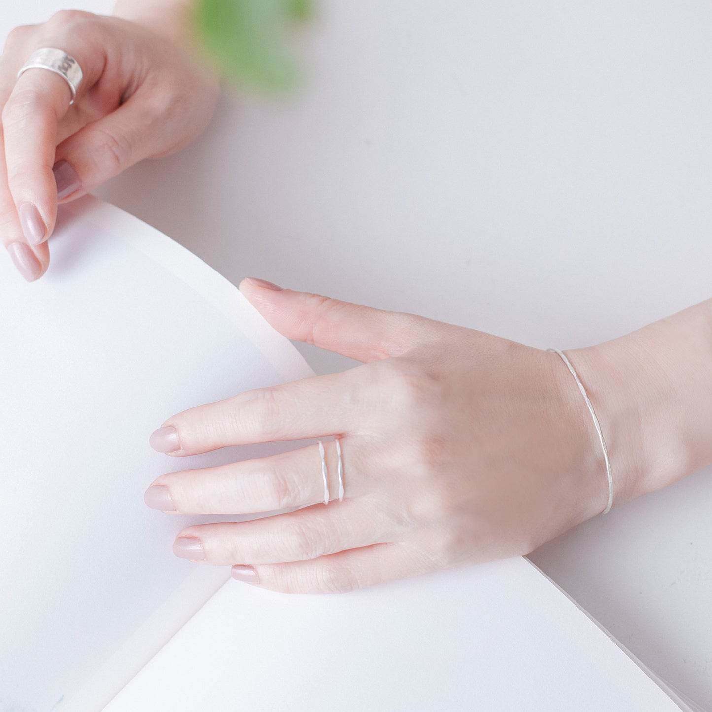 GAR820：ツチメツインラインリング（SV925）