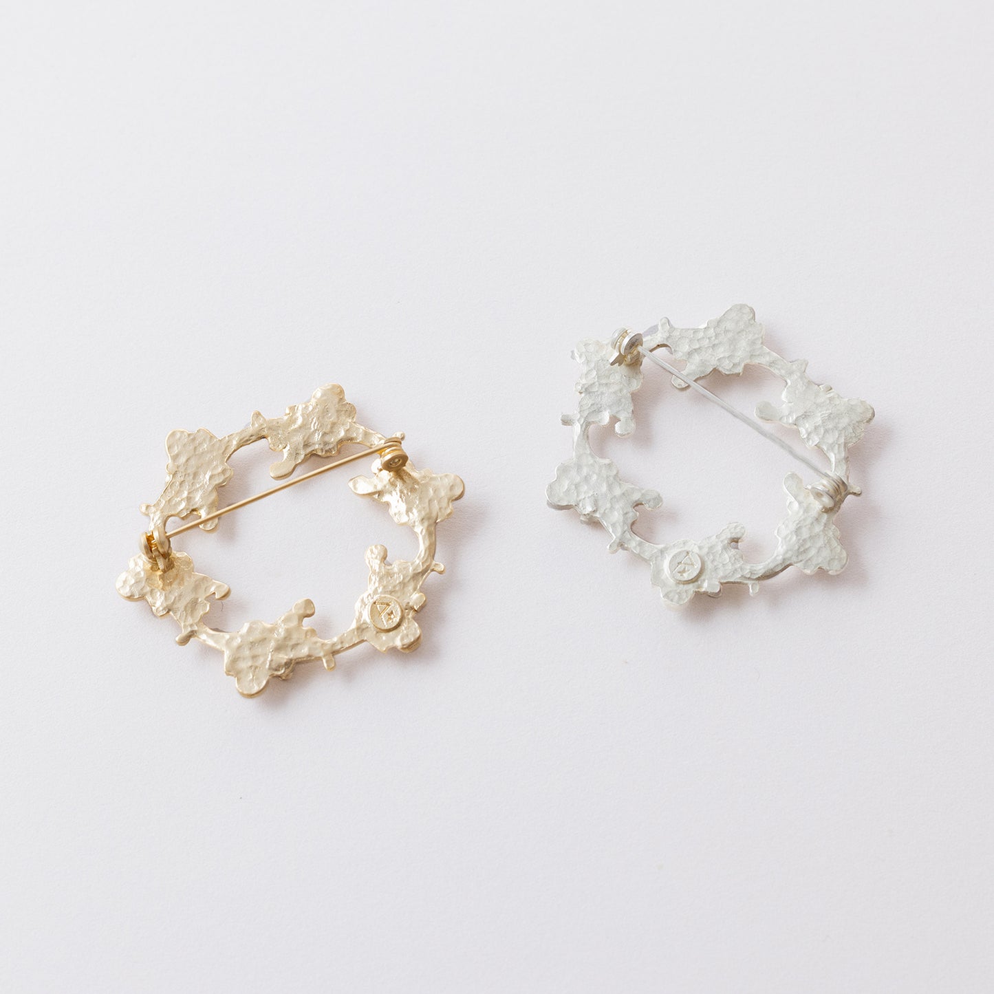 LSZ031：ガーランドブローチ