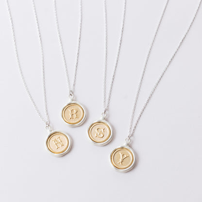 LSN822 : イニシャルフレーミングネックレス