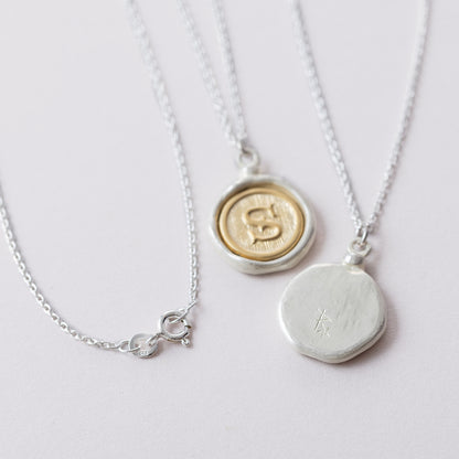 LSN822 : イニシャルフレーミングネックレス