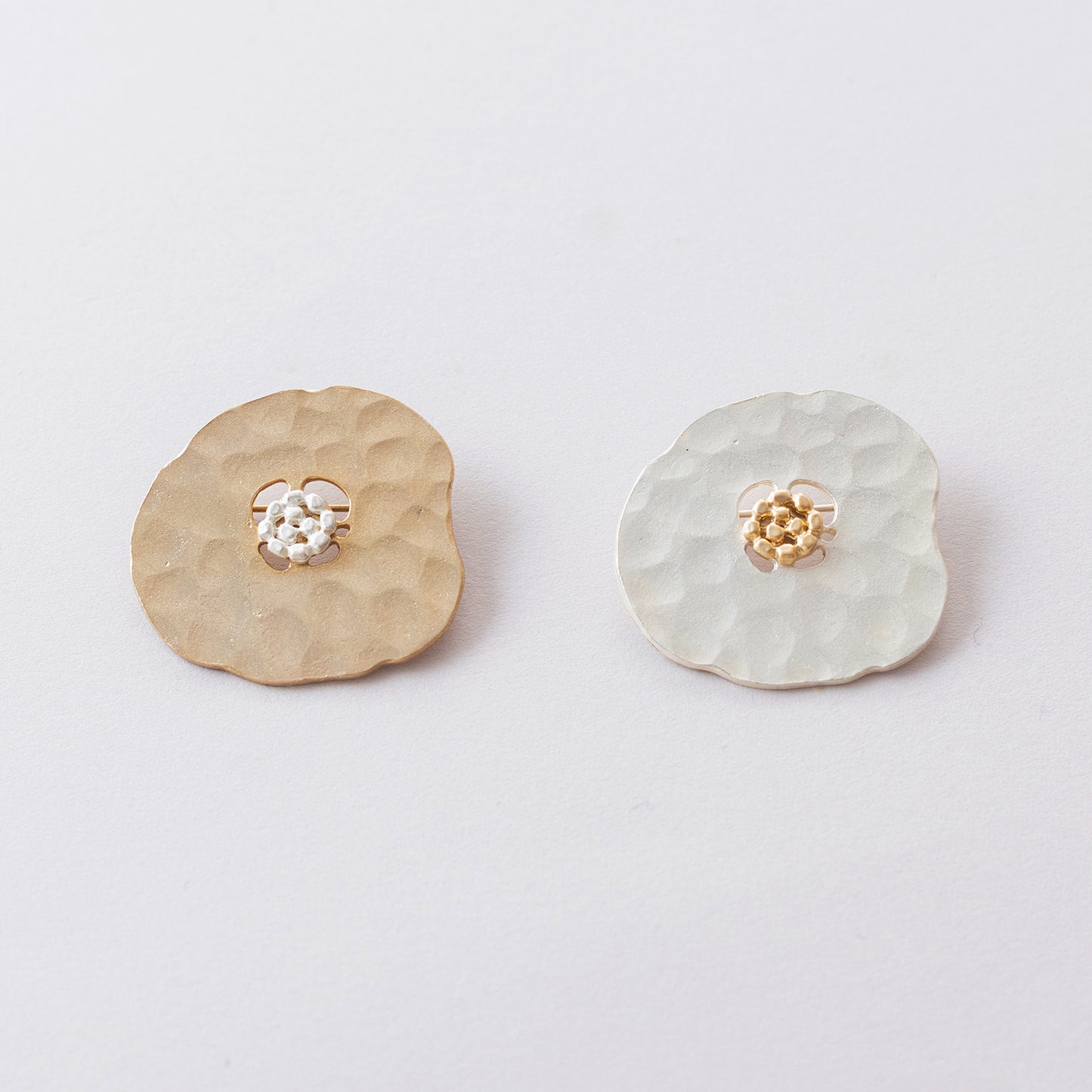 NAZ025 : ニュアンスフラワー ブローチ