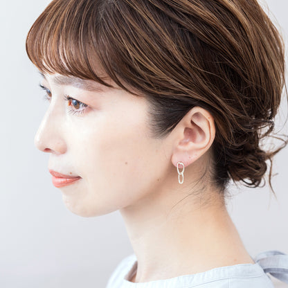 SAP118:チェーンフレームピアス