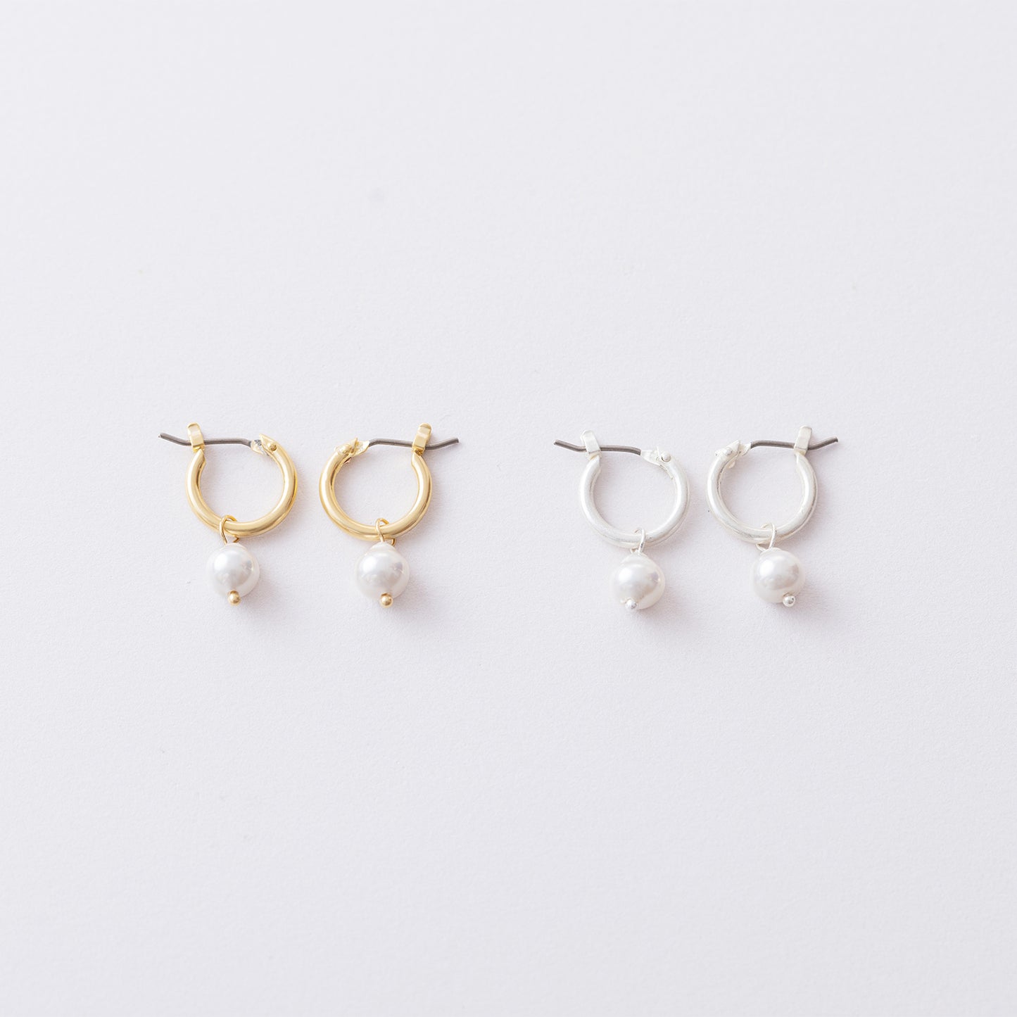 CAP130 : ドロップパールフープピアス