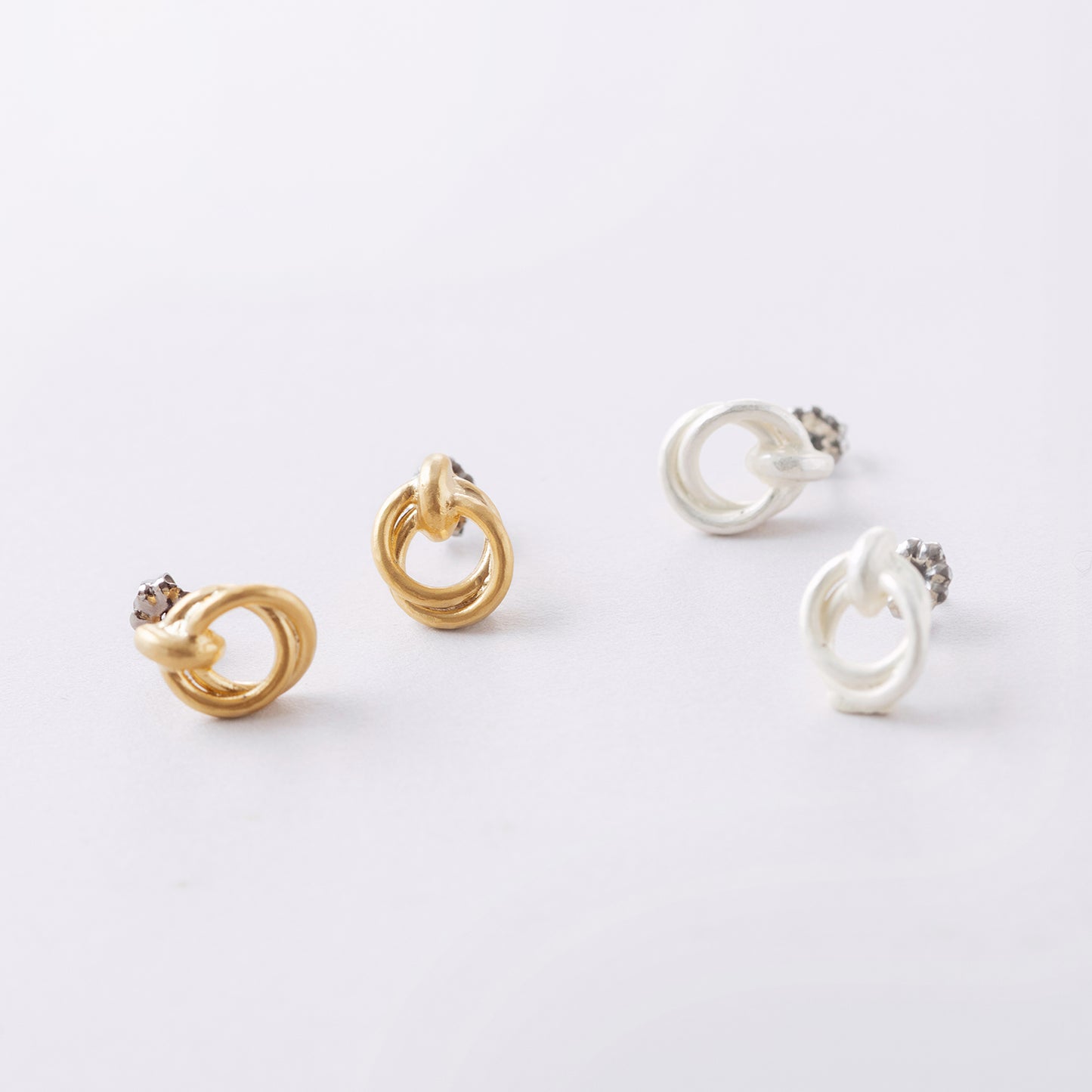 LSP123：サークルリングピアス